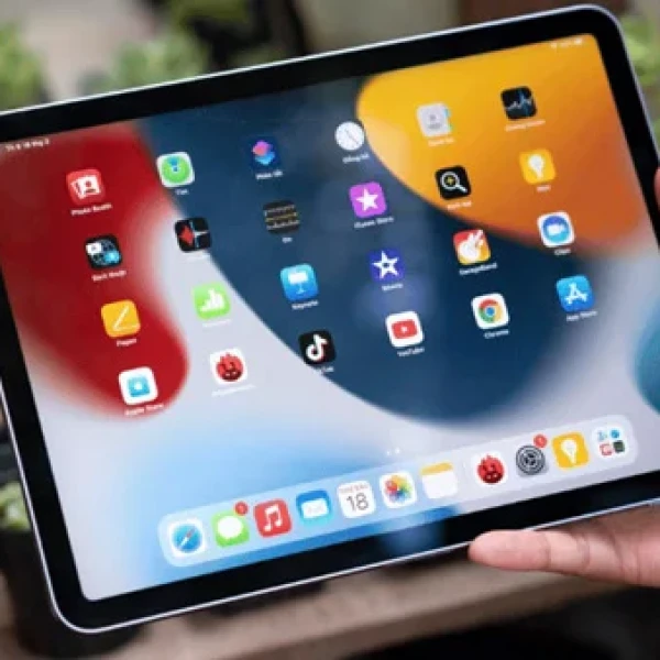 Hướng Dẫn Khắc Phục Màn Hình IPad Bị Phản Quang