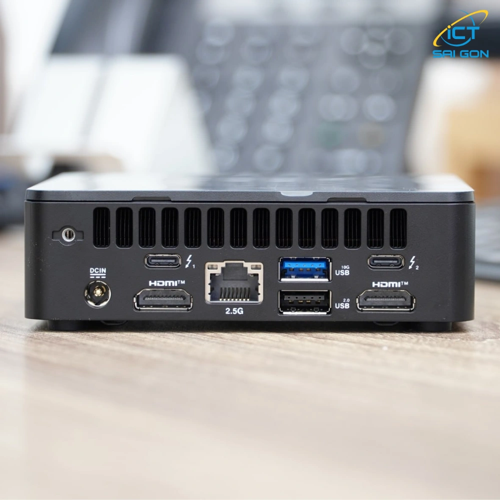 Mini PC Asus NUC 13 Pro Slim RNUC13ANKH500000I / Core i5-13420H / 2xDDR4-3200 / 3xNVMe, SATA (Barebone)