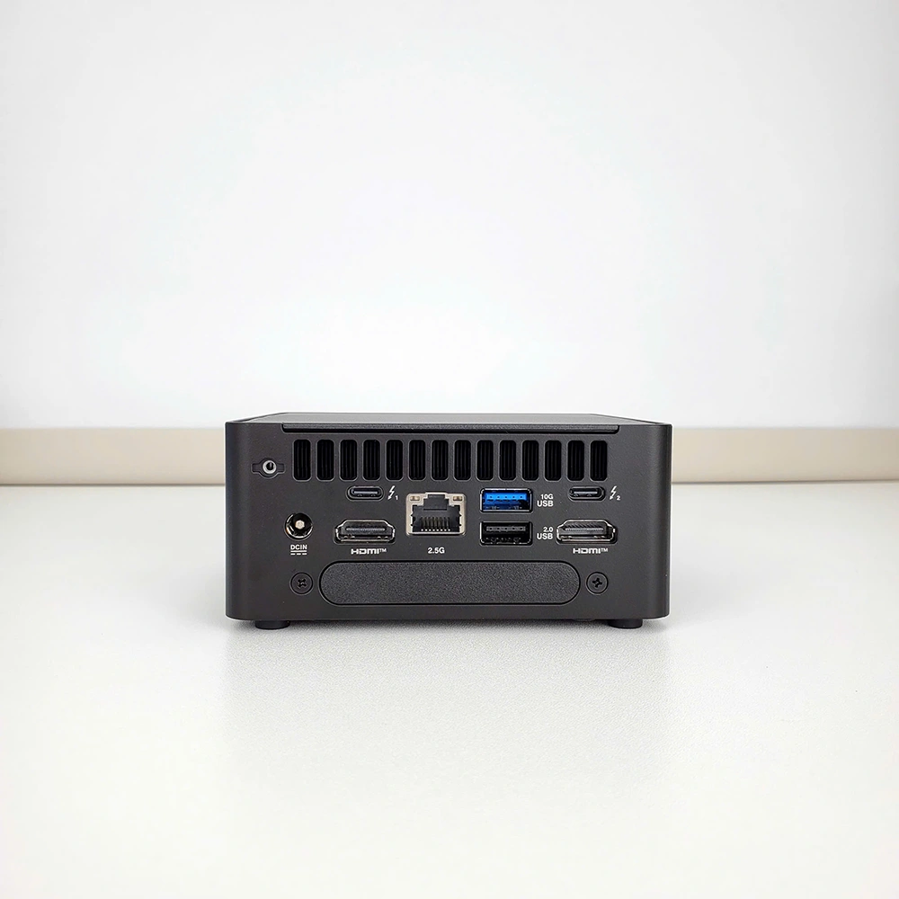 Mini PC Asus NUC 15 Pro Tall RNUC15CRHU700000I U7-255H/SSD NVMe/WiFi 7/Kết nối 4 màn hình 4K (Barebone)