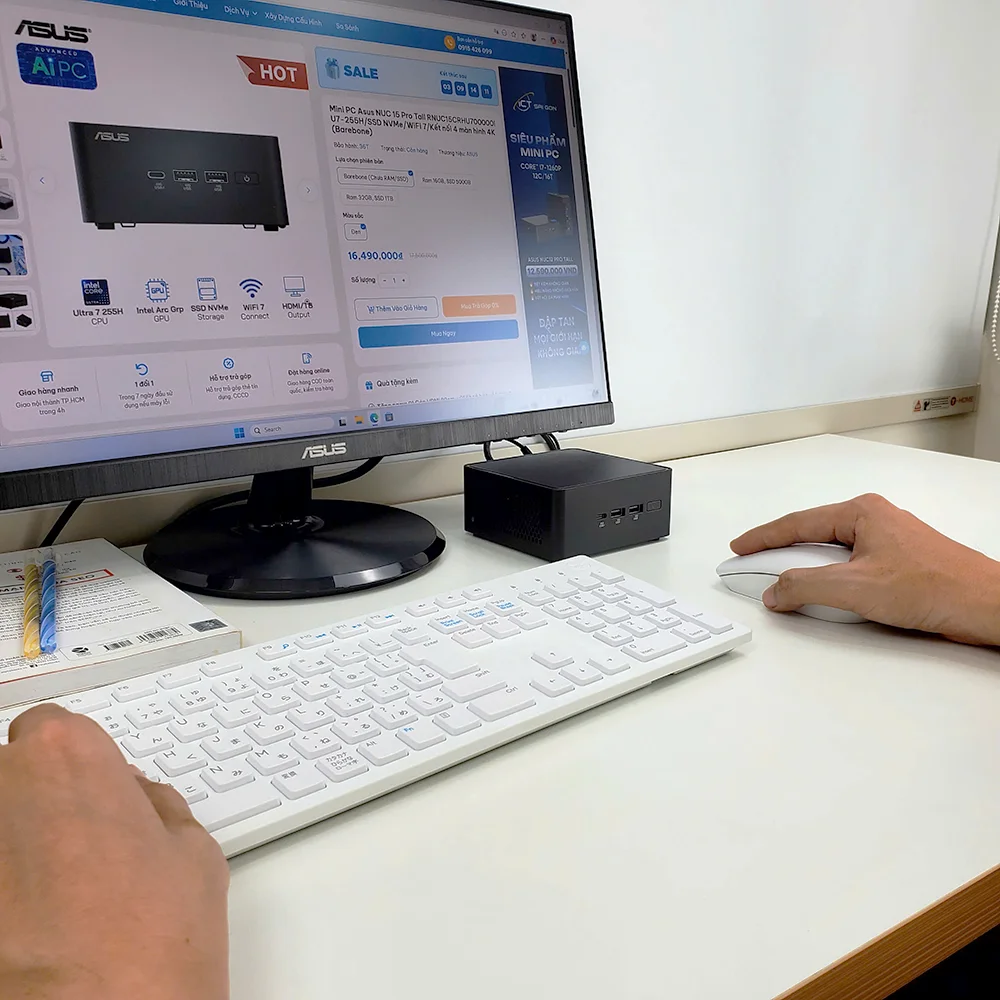 Mini PC Asus NUC 15 Pro Tall RNUC15CRHU700000I U7-255H/SSD NVMe/WiFi 7/Kết nối 4 màn hình 4K (Barebone)