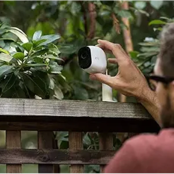 Cung cấp thiết bị máy tính, lắp đặt hệ thống mạng, camera quan sát cho sân bay