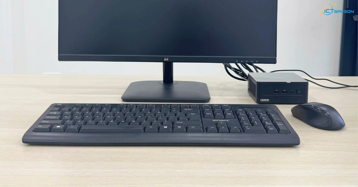 RNUC13ANHI300000I content 3